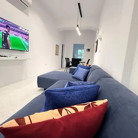 Big Center بيت للعطل